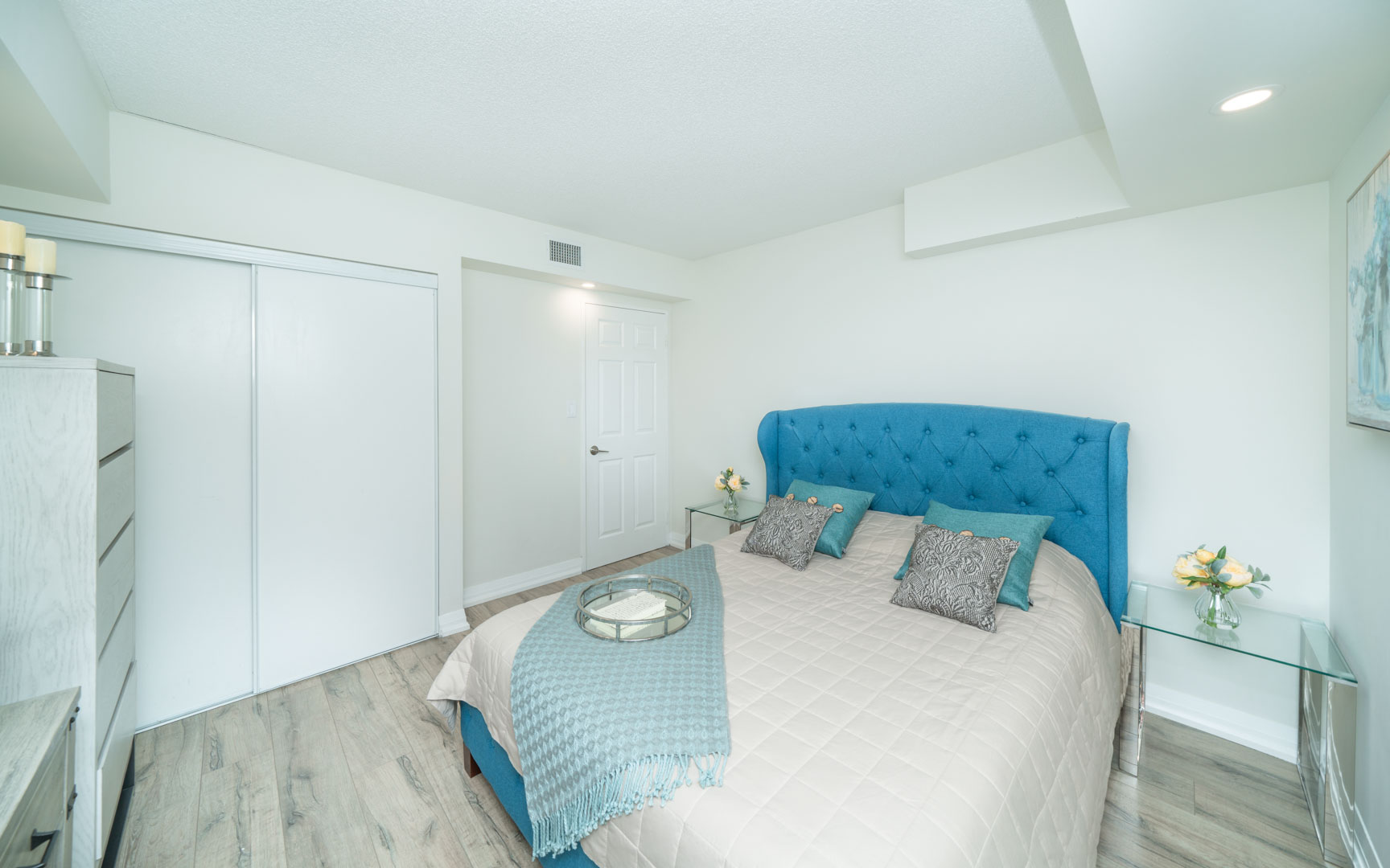 https://sites-static-content.s3.amazonaws.com/site/shared/virtualtours/3561/c/19.jpg